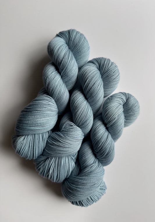 First Frost (SHIPPING BY 26 SEPTEMBER)