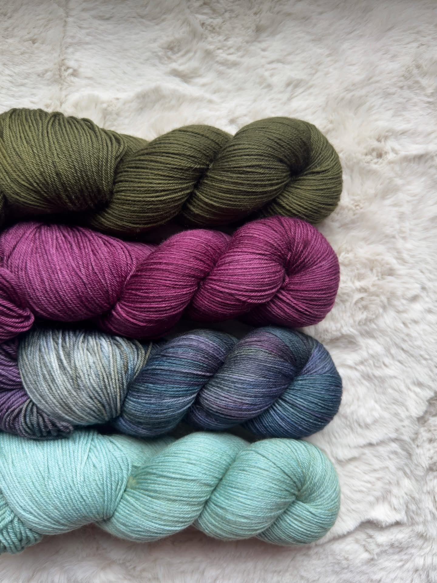 4 Coordinating Skeins